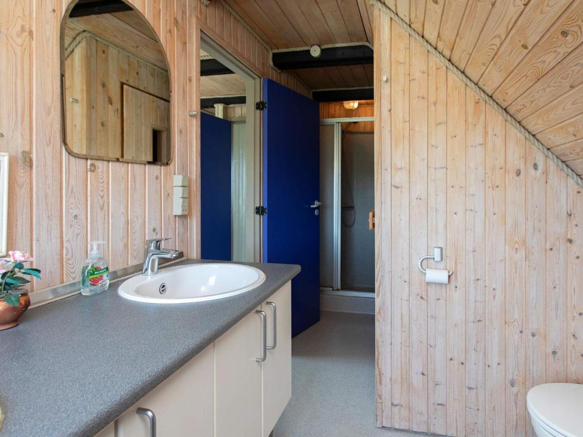 6 Person Holiday Home In Блокгус Екстер'єр фото